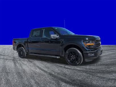 New 2026 Ford F150 XLT w/ XLT Black Appearance Package