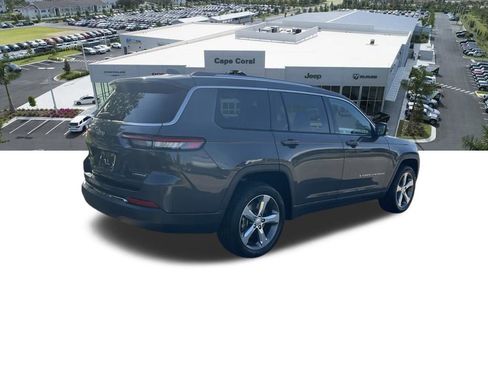 Used 2021 Jeep Grand Cherokee L Limited w/ Trailer Tow Group (B) AWD/4WD image 19