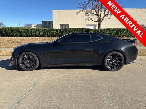 Used 2018 Chevrolet Camaro ZL1 image 6