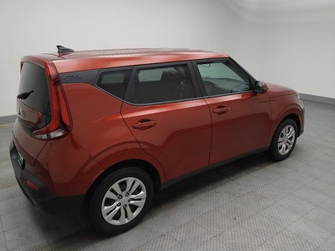 Used 2020 Kia Soul LX image 10