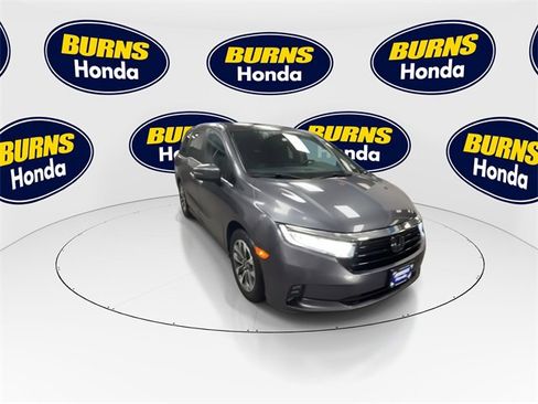 Certified 2023 Honda Odyssey EX-L image 4