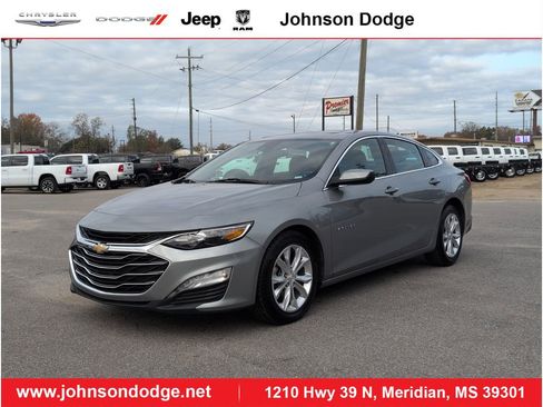 Used 2024 Chevrolet Malibu LT image 1