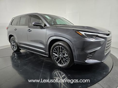 New 2026 Lexus TX 350 AWD image 2