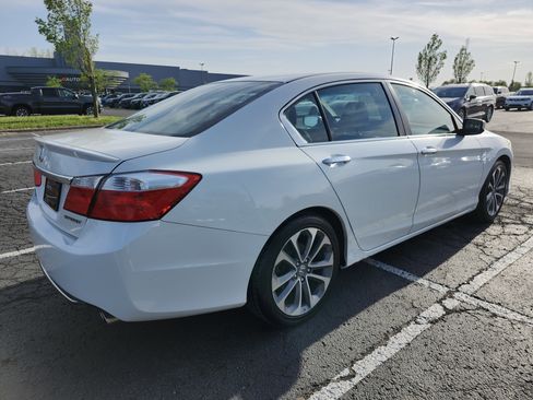 Used 2013 Honda Accord Sport image 16