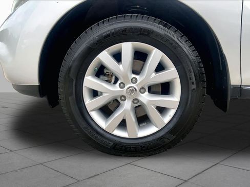 Used 2014 Nissan Murano SV AWD/4WD image 10