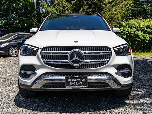 Used 2024 Mercedes-Benz GLE 350 4MATIC image 2
