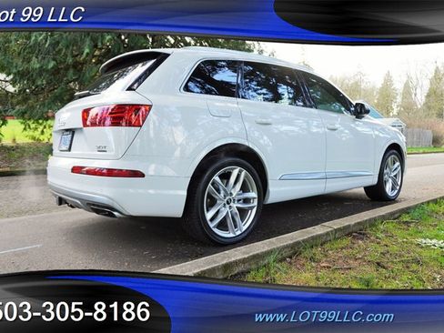 Used 2017 Audi Q7 3.0T Prestige AWD/4WD image 9