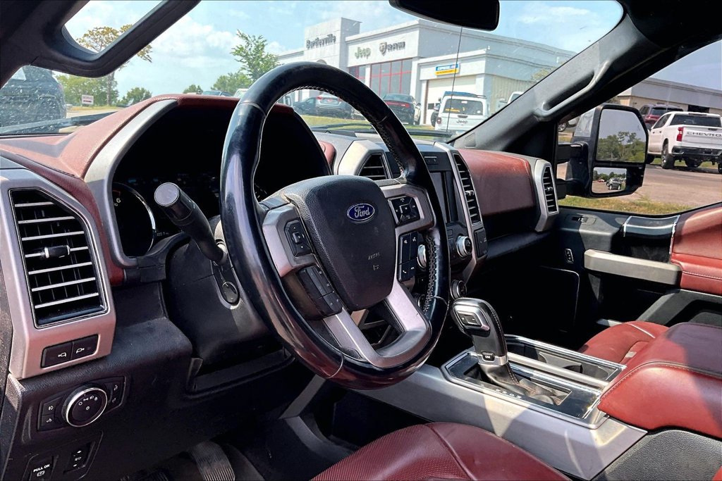 Used 2018 Ford F150 Platinum AWD/4WD image 12