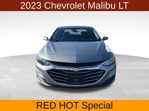Used 2023 Chevrolet Malibu LT FWD image 2