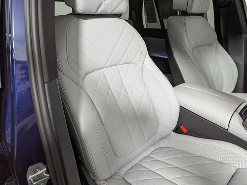 Certified 2024 BMW X5 M60i image 28