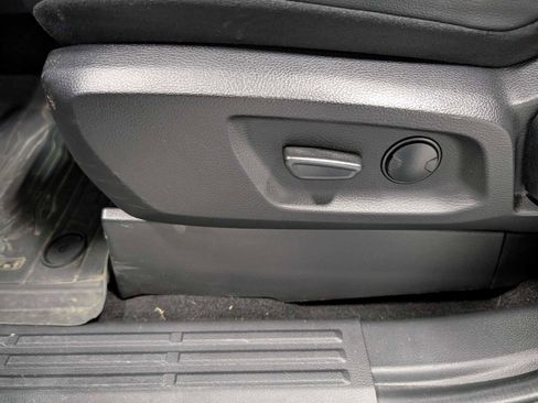 Used 2023 Ford Ranger Lariat w/ Equipment Group 501A High image 38