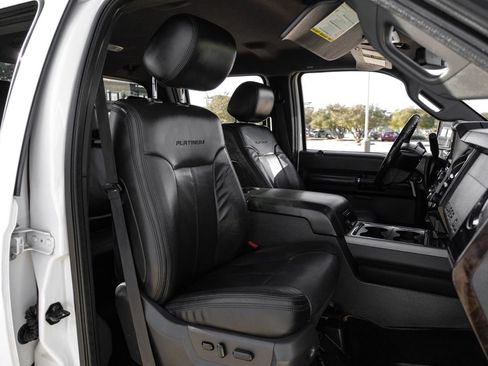 Used 2014 Ford F250 Platinum w/ FX4 Off-Road Package image 30