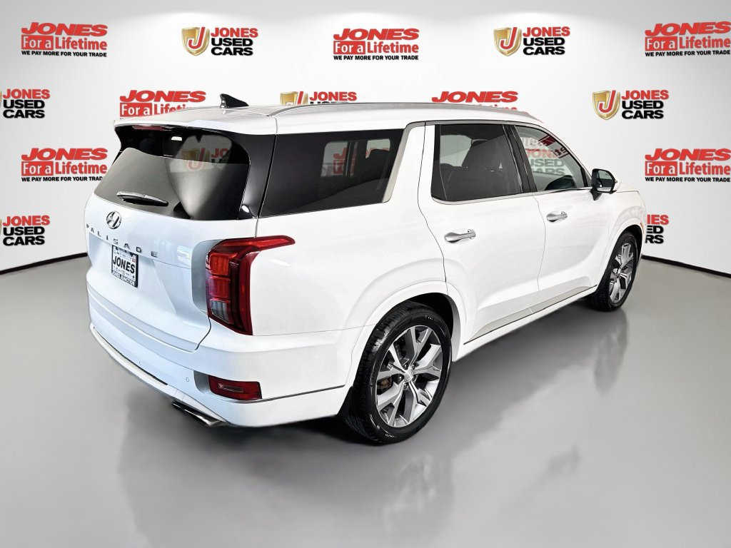 Used 2022 Hyundai Palisade Limited w/ Cargo Package FWD image 17