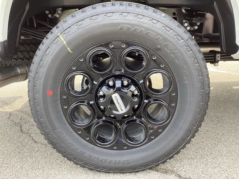 New 2026 Ford F350 Lariat w/ Black Appearance Package AWD/4WD image 9