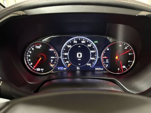 Used 2023 Chevrolet Blazer RS w/ Enhanced Convenience Package FWD image 12