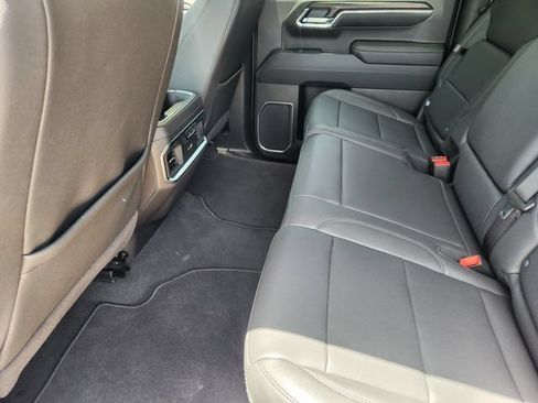 Used 2025 GMC Sierra 1500 SLT RWD image 29