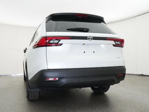 New 2026 Toyota Grand Highlander XLE image 52
