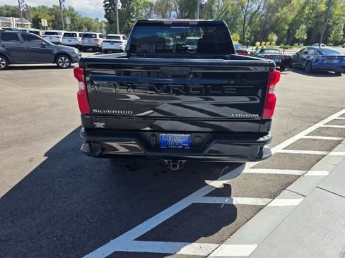 Used 2022 Chevrolet Silverado 1500 Custom image 26