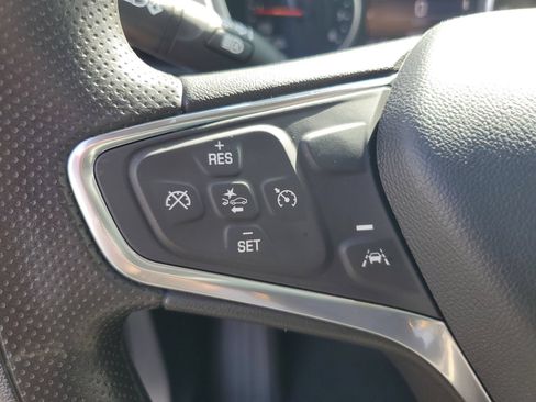 Used 2022 Chevrolet Equinox LT AWD/4WD image 11