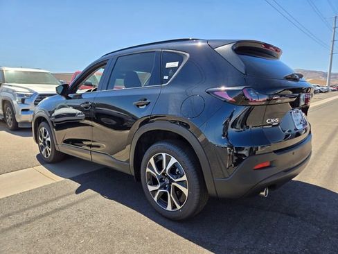 New 2026 MAZDA CX-5 Preferred AWD/4WD image 3