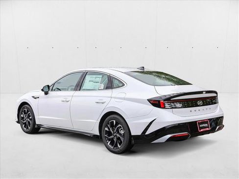 New 2025 Hyundai Sonata SEL image 7