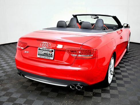Used 2011 Audi S5 Prestige image 8