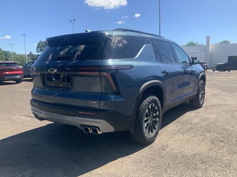 New 2026 Chevrolet Traverse Z71 w/ Driver Confidence Package image 7