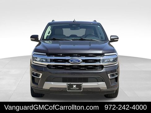 Used 2024 Ford Expedition Limited RWD image 4