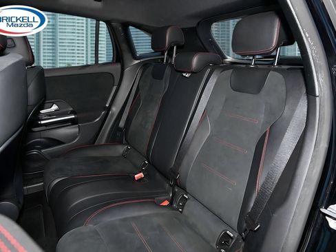 Used 2022 Mercedes-Benz GLA 250 image 7