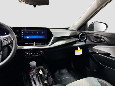 New 2026 Chevrolet Trax LT w/ LT Convenience Package image 26