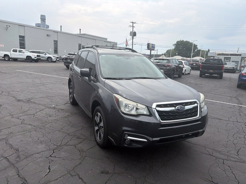 Used 2018 Subaru Forester 2.5i Premium AWD/4WD image 4