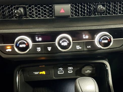 Used 2024 Honda CR-V EX image 15