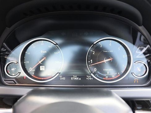 Used 2014 BMW 650i Convertible RWD image 33