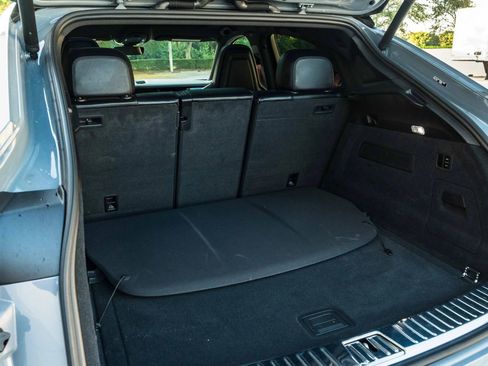 Used 2024 Porsche Cayenne S image 47