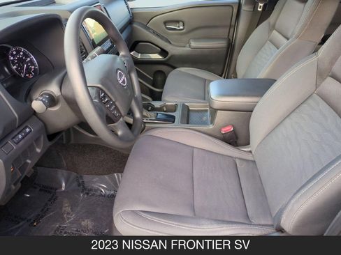 Used 2023 Nissan Frontier SV w/ Midnight Edition Package image 14