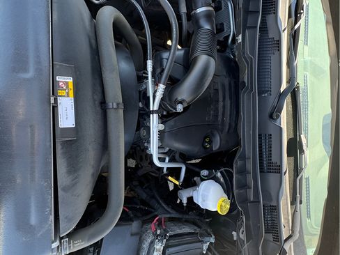 Used 2019 RAM 1500 Warlock AWD/4WD image 28