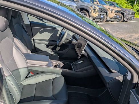 Used 2024 Tesla Model 3 Long Range RWD image 19