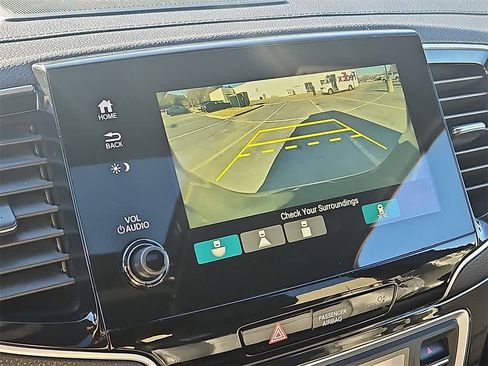 Used 2020 Honda Passport Touring image 18