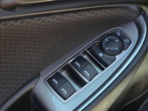 Used 2020 Chevrolet Malibu LT FWD image 20