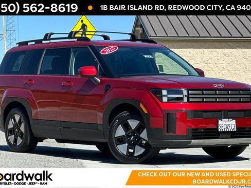Used 2025 Hyundai Santa Fe SEL AWD/4WD image 1