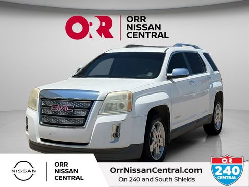 Used 2011 GMC Terrain SLT FWD image 1
