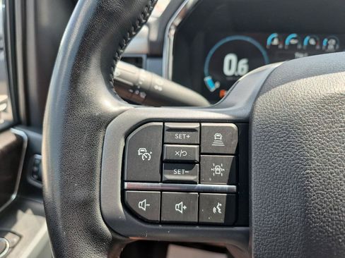 Used 2022 Ford F150 Lariat w/ Equipment Group 502A High AWD/4WD image 17