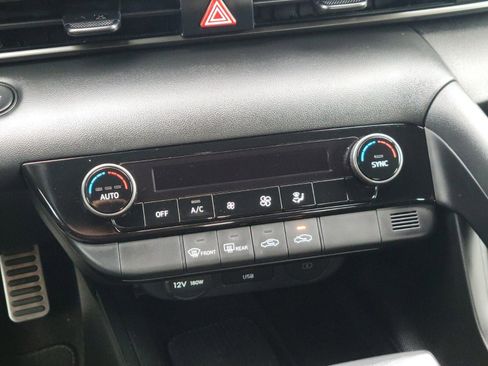 Certified 2025 Hyundai Elantra Sport w/ Cargo Package image 21