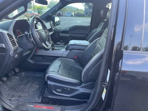 Used 2017 Ford F150 Raptor w/ Equipment Group 802A Luxury AWD/4WD image 4