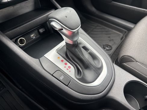 Used 2023 Kia Forte LXS image 22