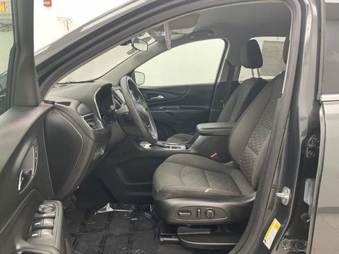 Certified 2020 Chevrolet Equinox LT image 9