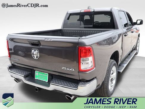 Used 2023 RAM 1500 Big Horn AWD/4WD image 5