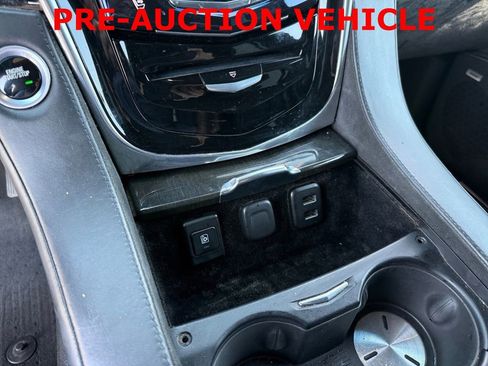 Used 2016 Cadillac Escalade ESV Platinum AWD/4WD image 22