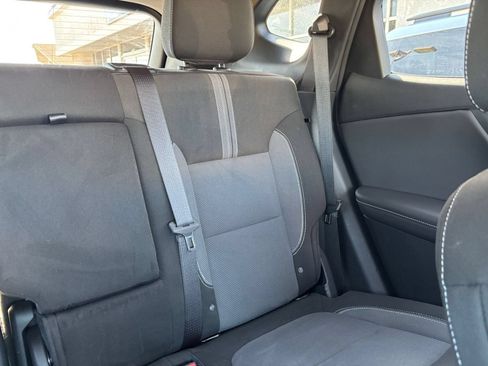 Used 2026 Chevrolet Blazer LT FWD image 38