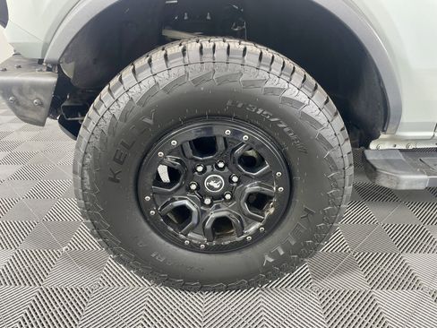 Used 2022 Ford Bronco Wildtrak AWD/4WD image 10